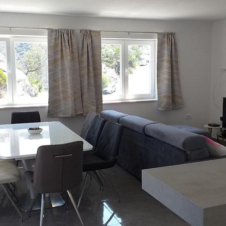 Apartman Karla Lastovo Bagian luar foto