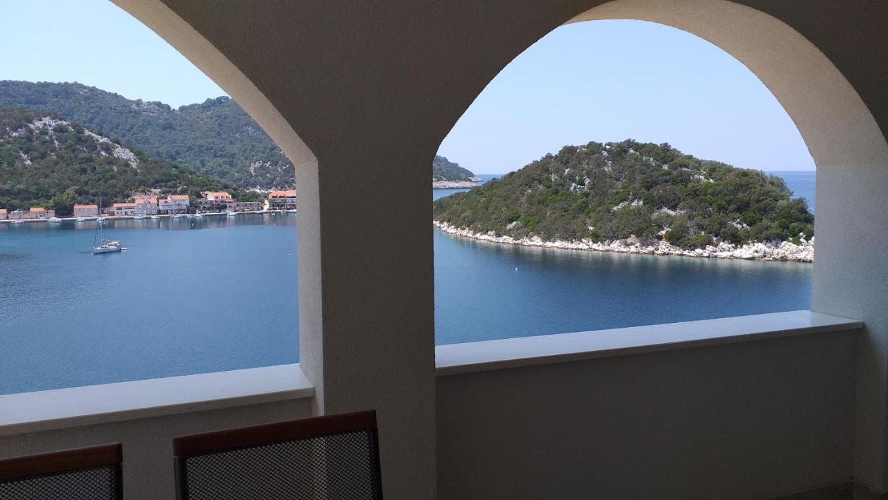 Apartman Karla Lastovo Bagian luar foto