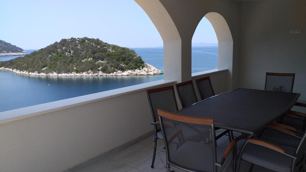 Apartman Karla Lastovo Bagian luar foto