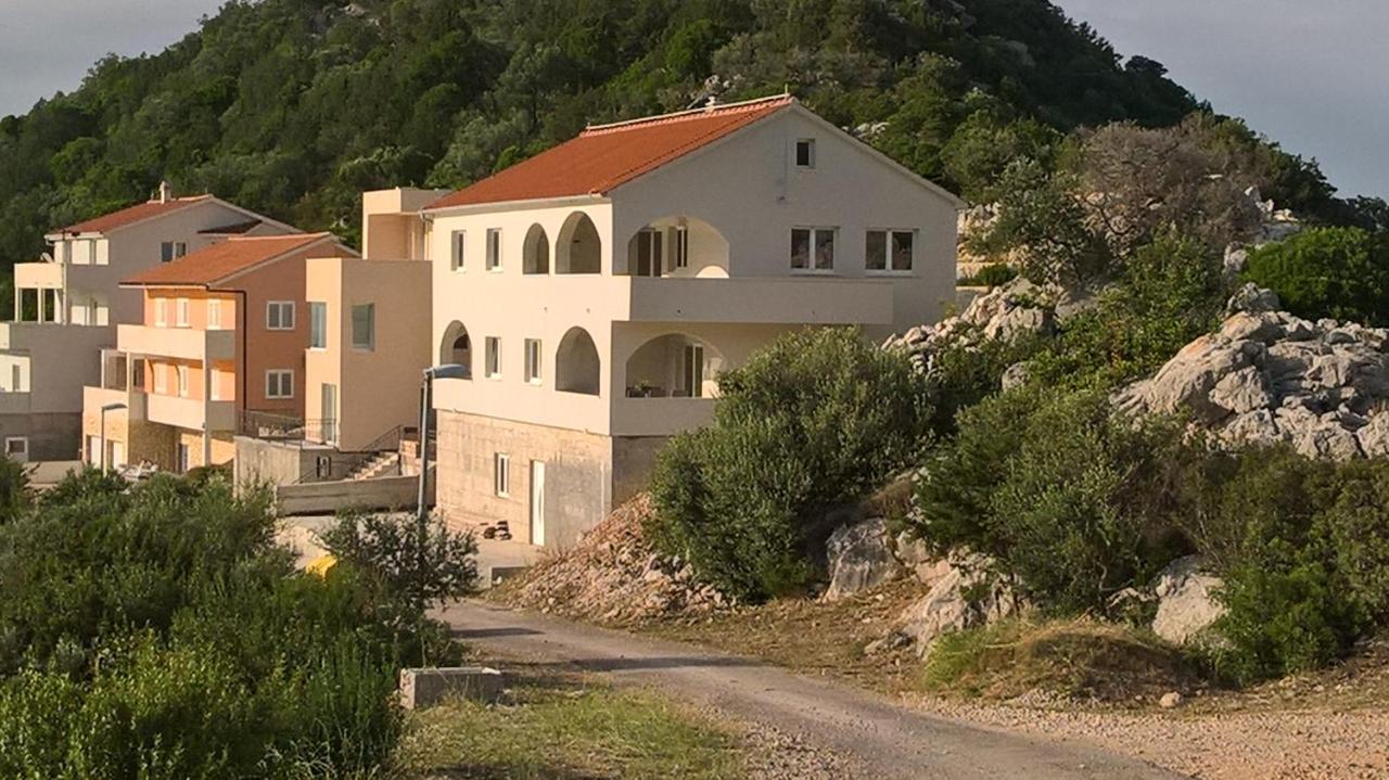 Apartman Karla Lastovo Bagian luar foto